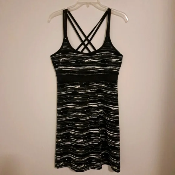 🎊🎊 Soybu Black & White Athletic Dress Size Large - Picture 3 of 8